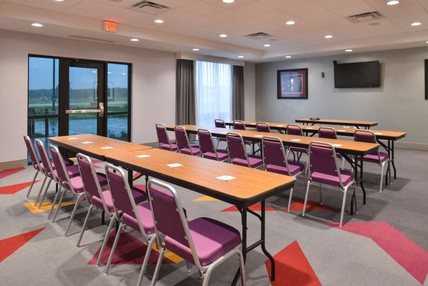 Images Hampton Inn & Suites Ames
