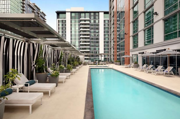Images Carte Hotel San Diego Downtown, Curio Collection by Hilton