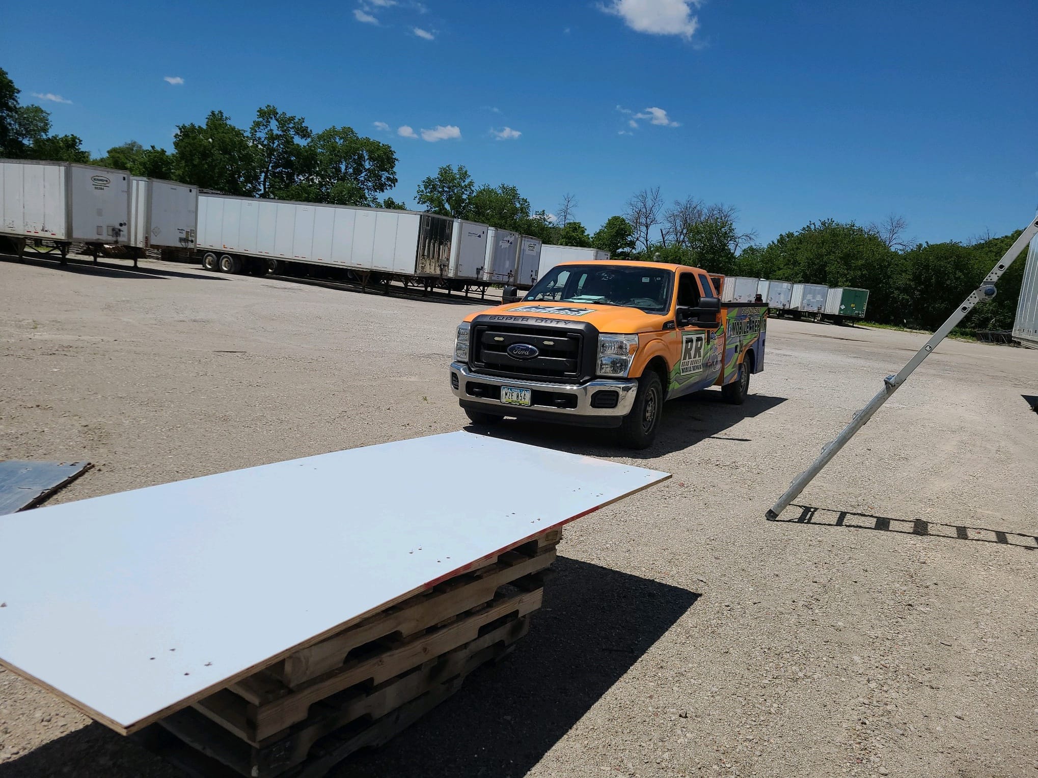 Road Runner Mobile Repair Inc Image