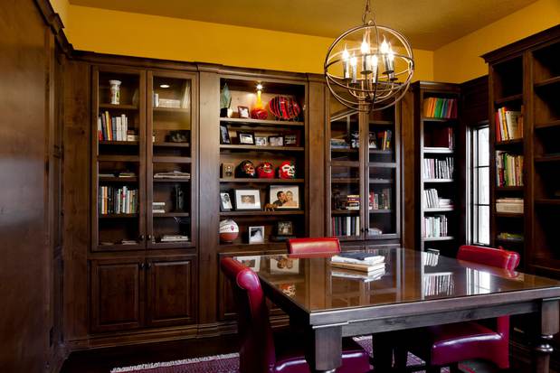 Images Veterans Wholesale Cabinets & Kitchen Cabinets