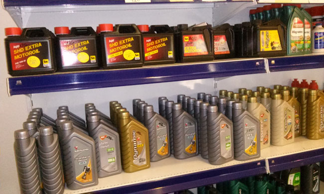 Images Mór-Tank Töltőállomás