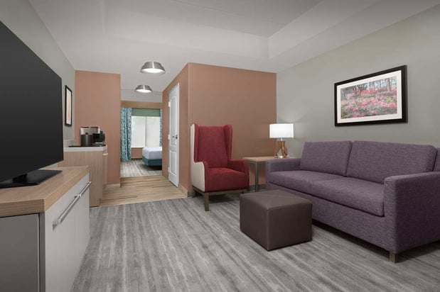 Images Hilton Garden Inn Raleigh Capital Blvd I-540