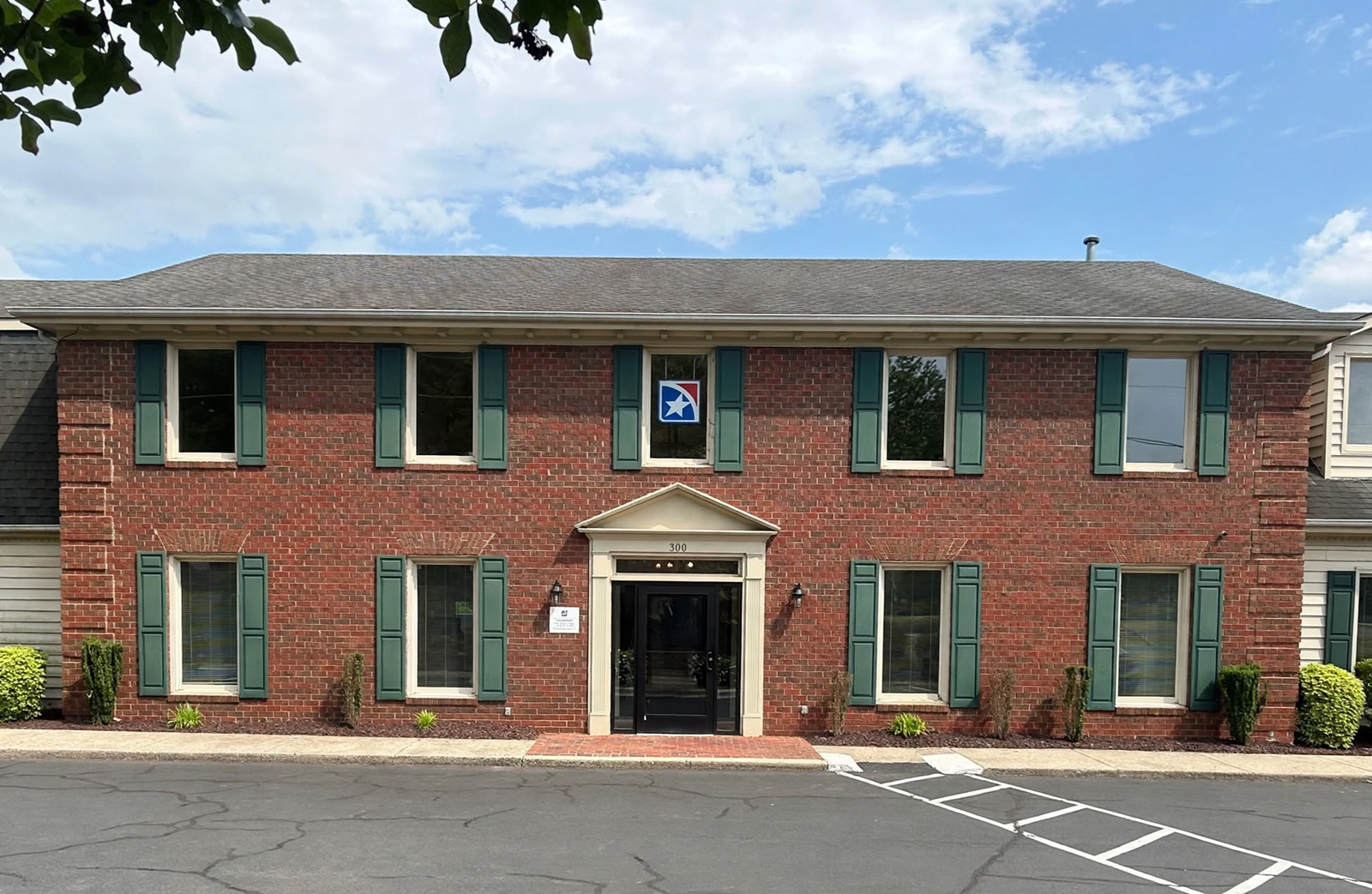 First Horizon Bank - Siler City, NC - E Raleigh St