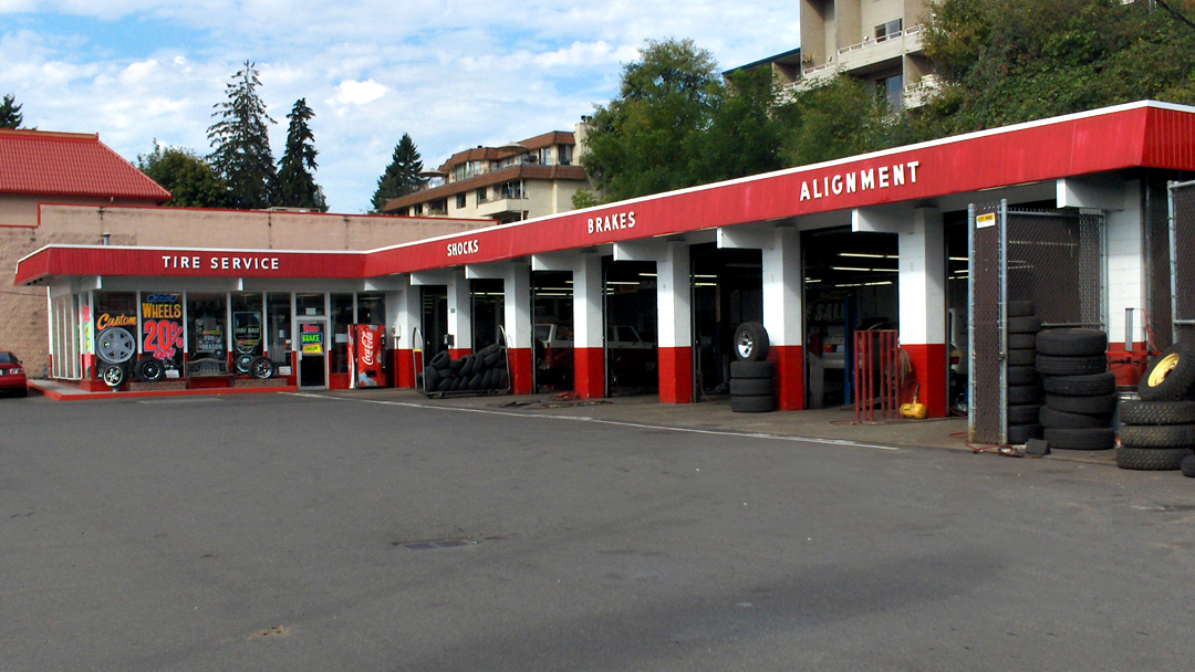 Les Schwab Tire Center