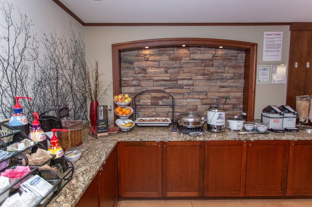 Images Staybridge Suites Bowling Green by IHG