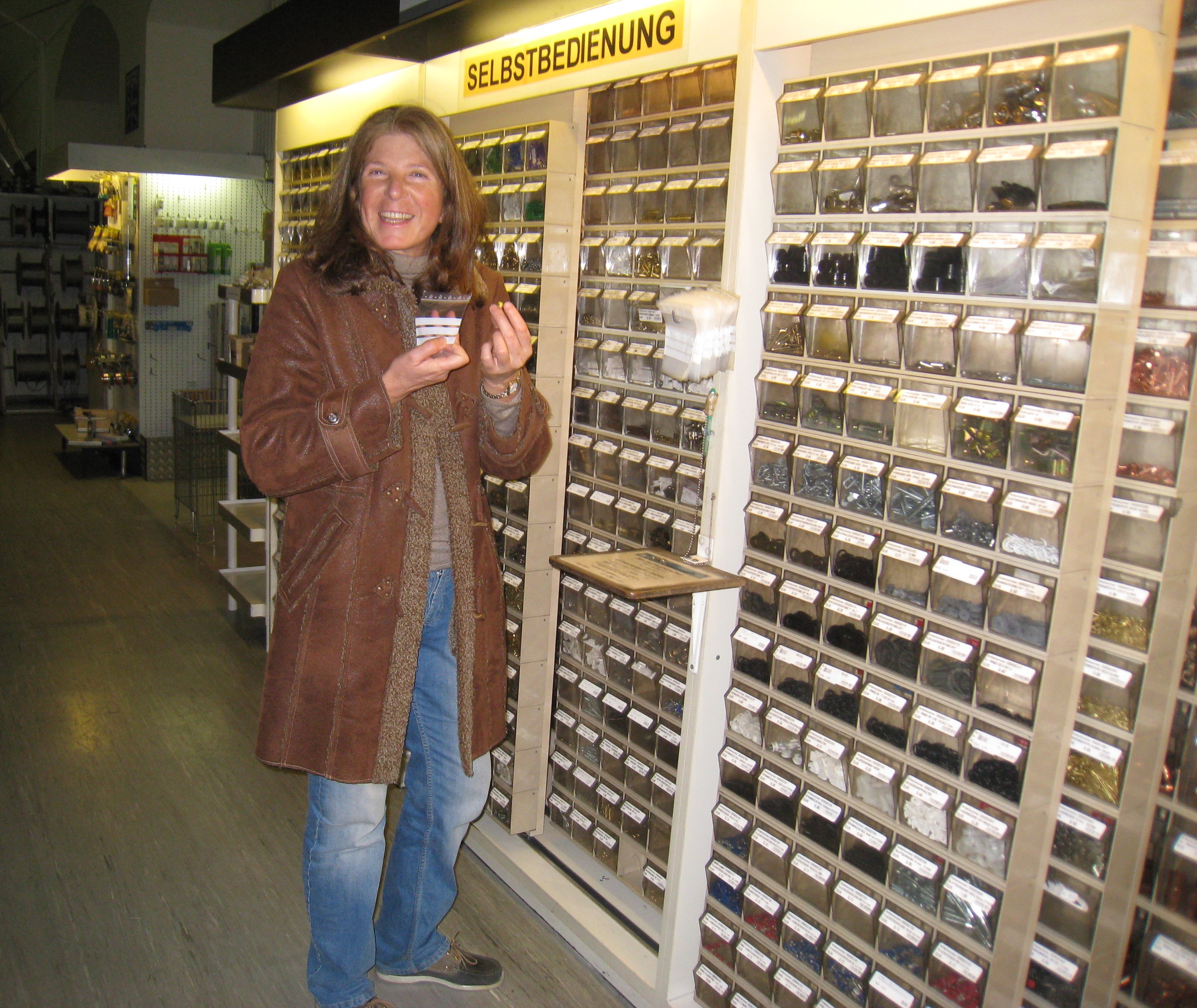 Friedrich Petzolt GesmbH, Burggasse 52-54 in Wien