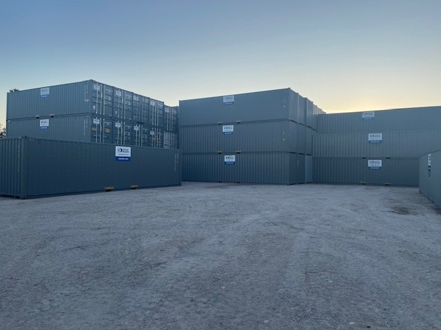 Images United Rentals - Storage Containers and Mobile Offices