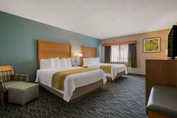 Images Best Western Plus Executive Court Inn & Conference Center