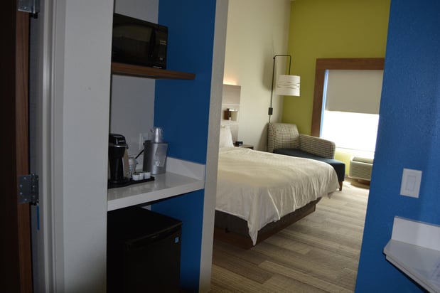 Images Holiday Inn Express & Suites Liberal by IHG