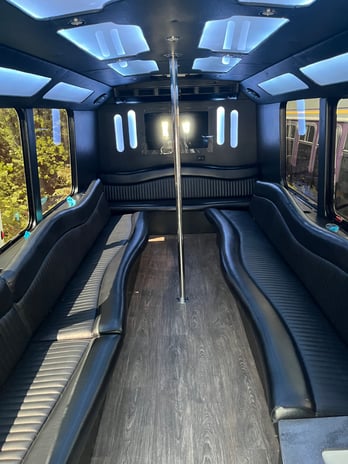 Images Exceptional Limousine