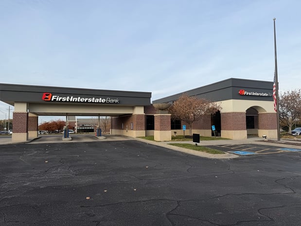 Images First Interstate Bank