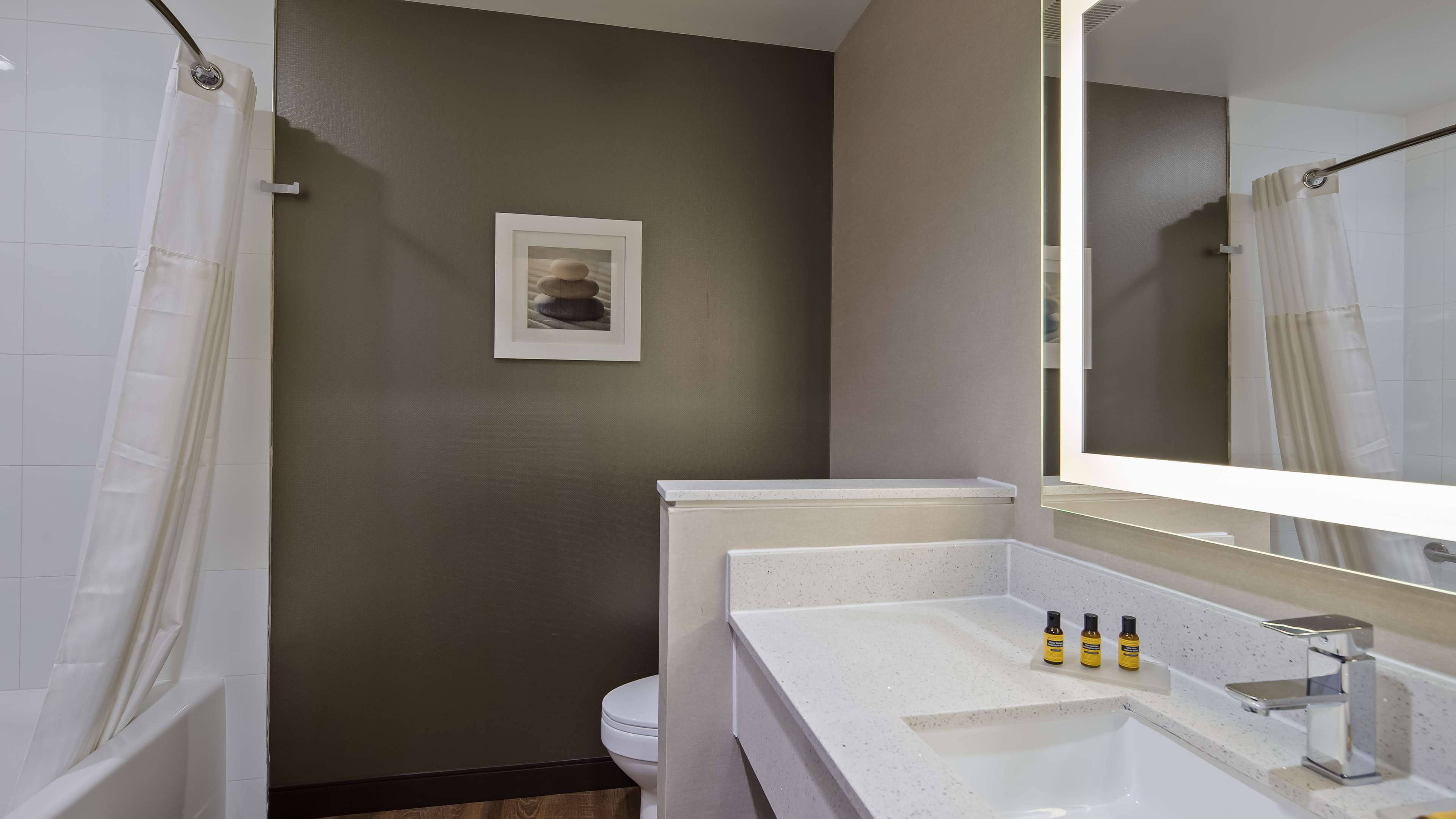 Guest Bathroom - bath Best Western Plus Hinton Inn & Suites Hinton (780)817-7000