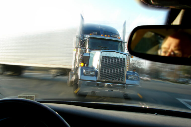 Truck Accident Attorney Orlando FL 32804 