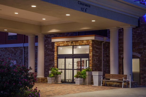 Images Holiday Inn Express & Suites Texarkana by IHG