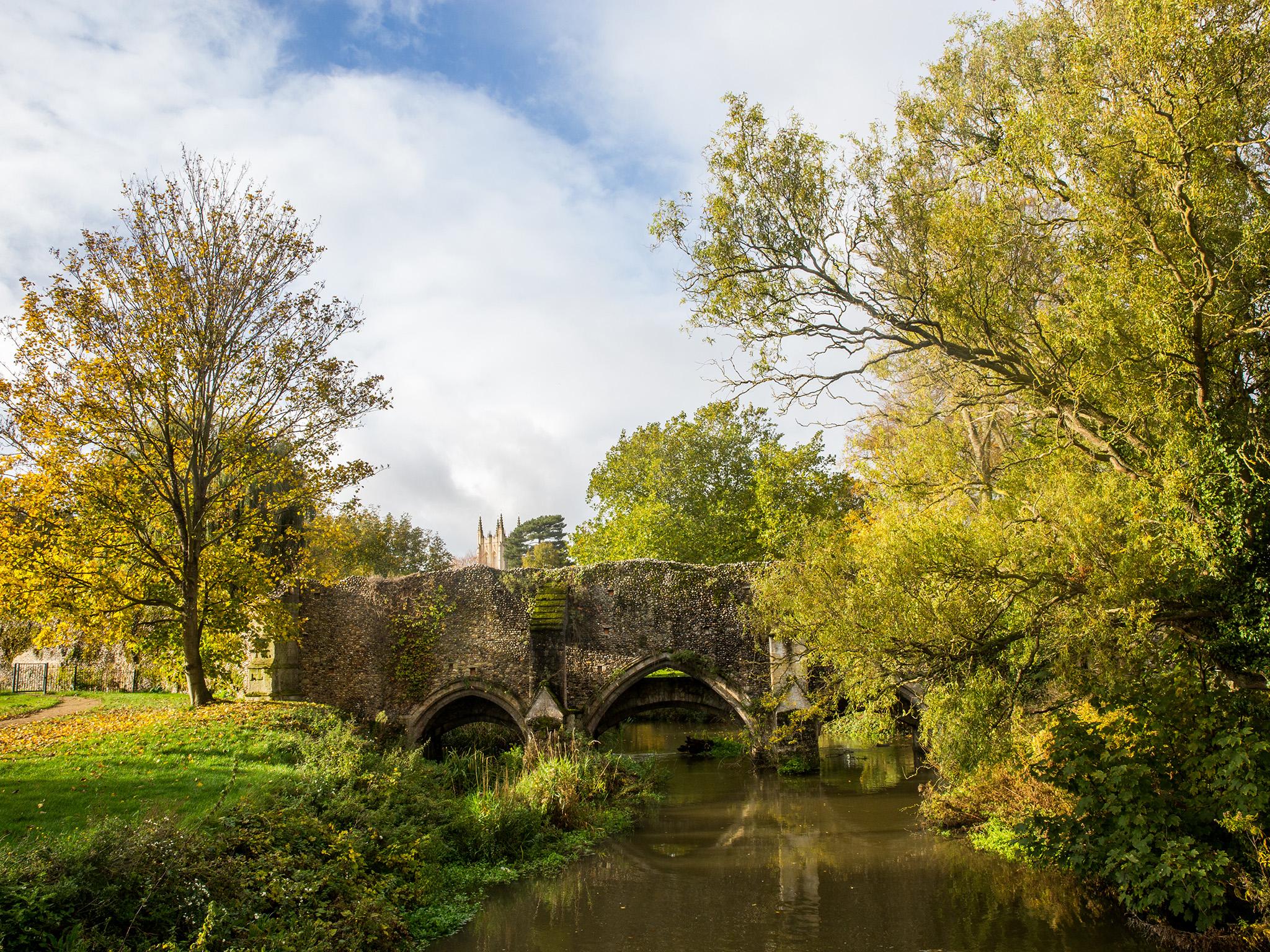 Images Charles Church @ Abbots Vale