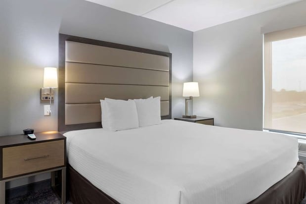 Images Best Western Plus McAllen Airport Hotel