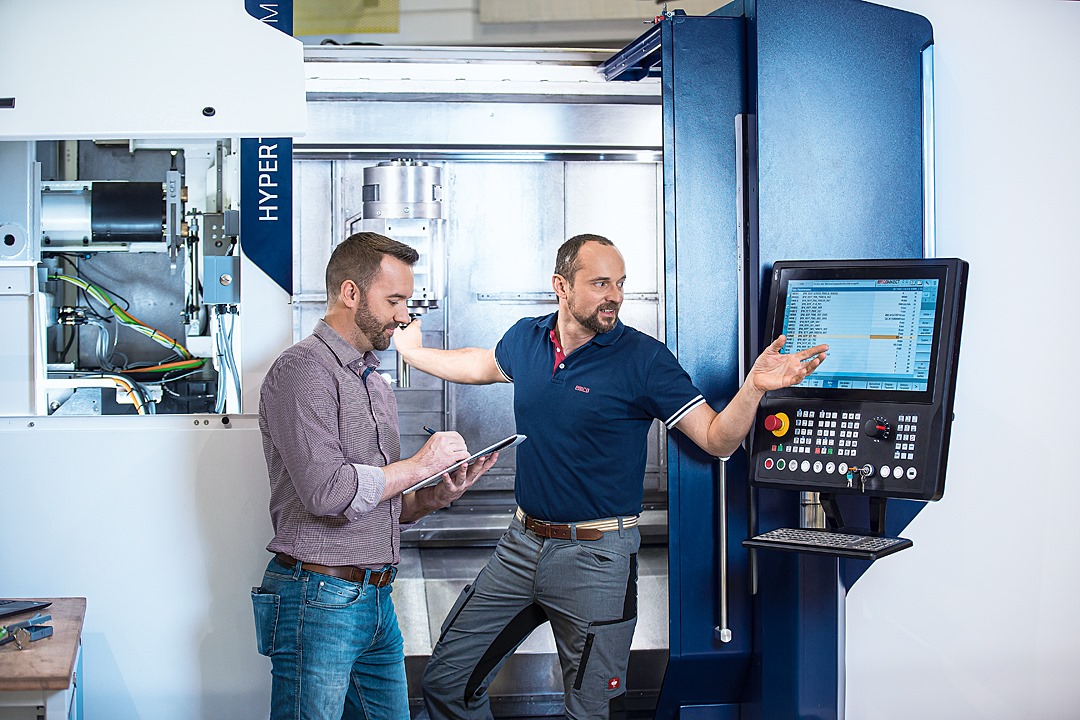 Bild 5 von EMCO Drehmaschinen, Fräsmaschinen und CNC Training