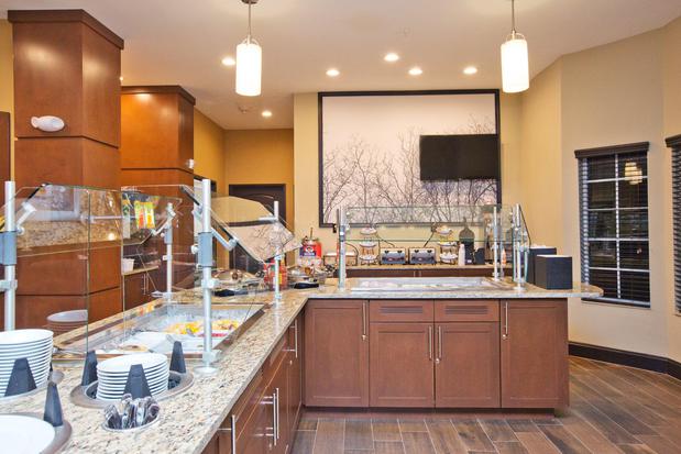 Images Staybridge Suites Austin South Interstate Hwy 35 by IHG