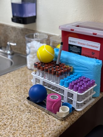 Images Clínica Médica La Salud - Lancaster