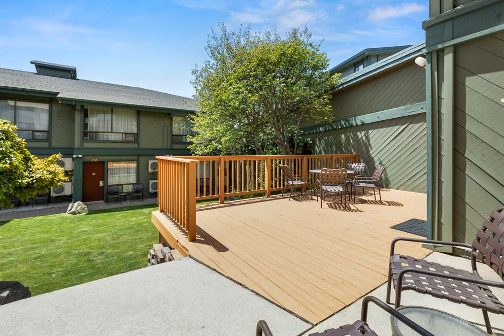 Room Patio