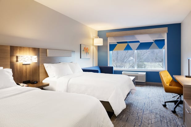 Images Holiday Inn Express & Suites del Rio by IHG