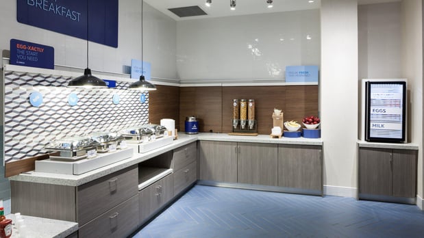Images Holiday Inn Express & Suites Orlando at Seaworld by IHG