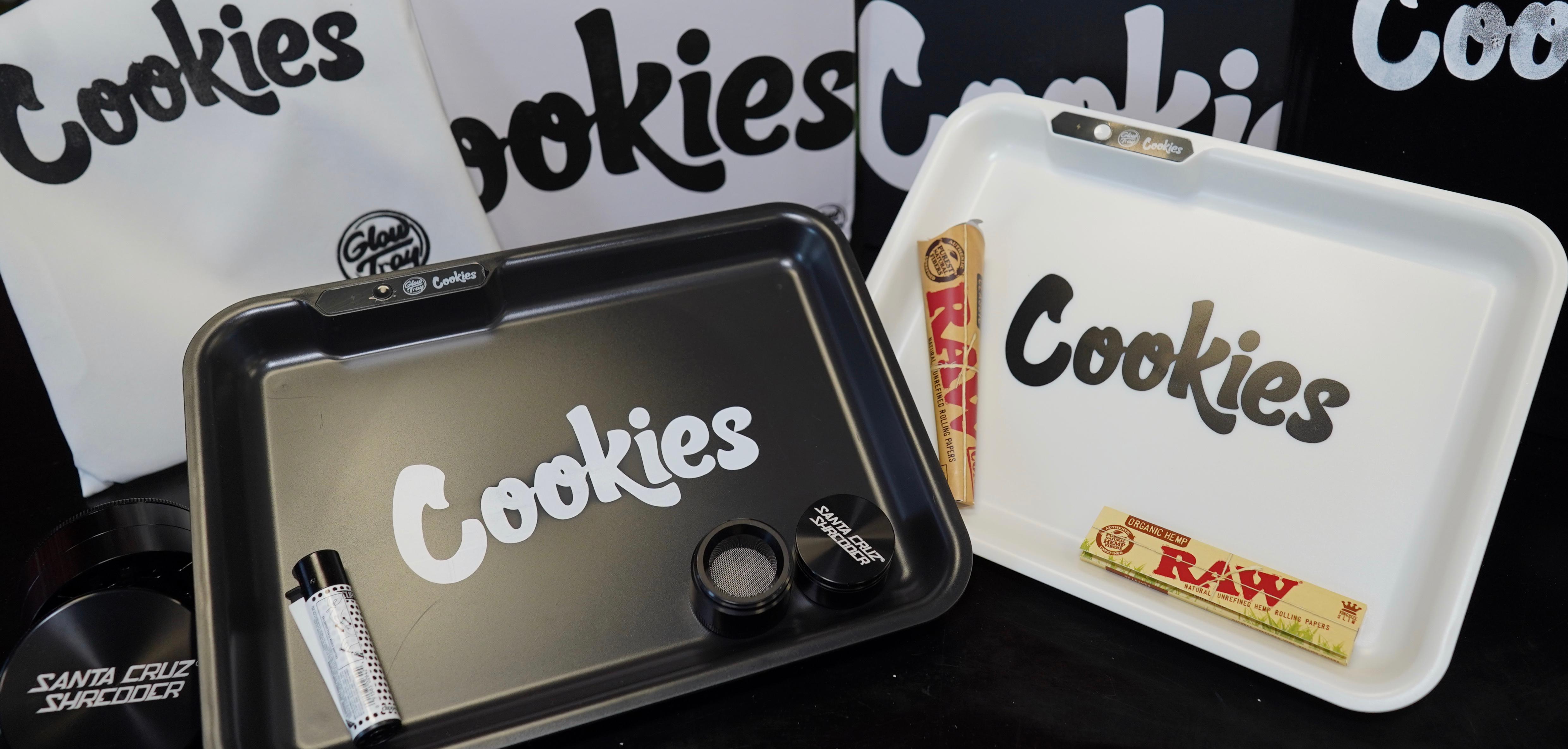 White and Black Cookies rolling trays