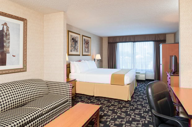 Images Holiday Inn Express & Suites Indianapolis South – Greenwood by IHG
