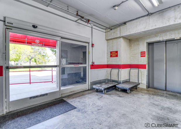 Images CubeSmart Self Storage