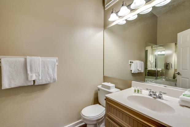 Images Holiday Inn Club Vacations Piney Shores Resort Lake Conroe