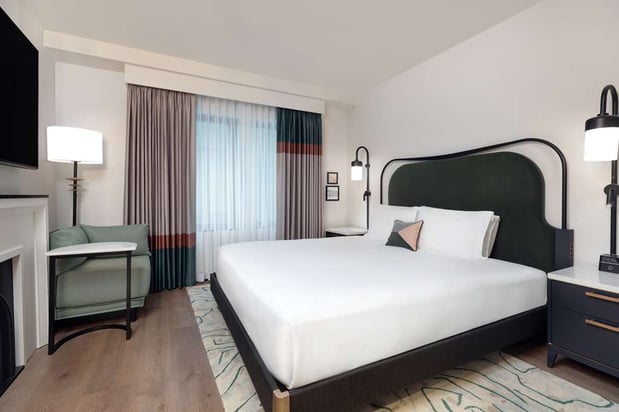 Images Pennyweight Hotel Boston, Curio Collection by Hilton