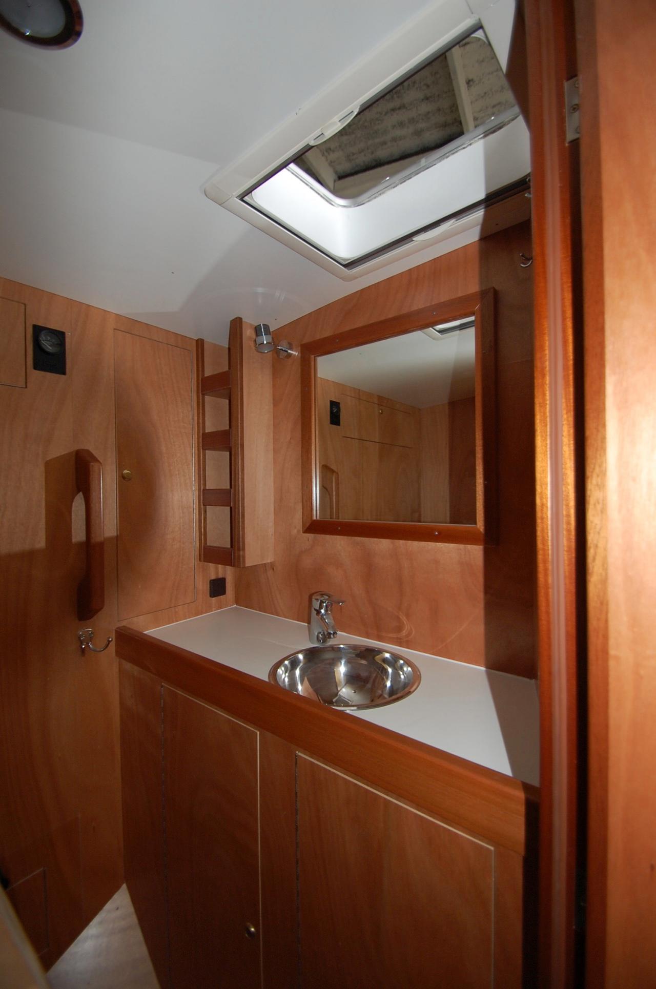 Yachtausbau Dirksen, An der Garnbleiche 1-3 in Düren