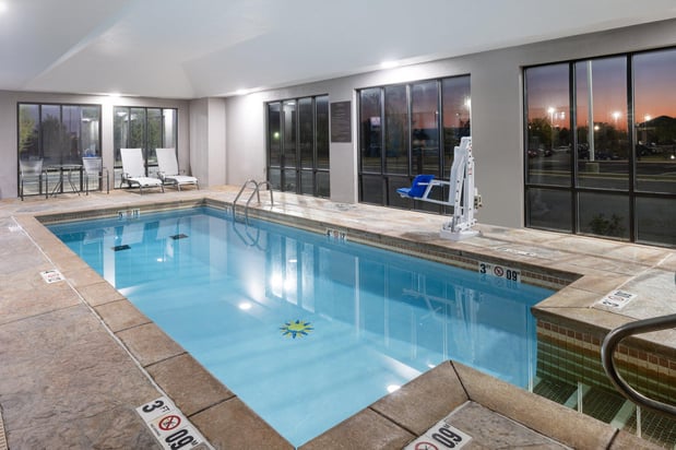 Images Garner Hotel Oklahoma City - Quail Springs by IHG