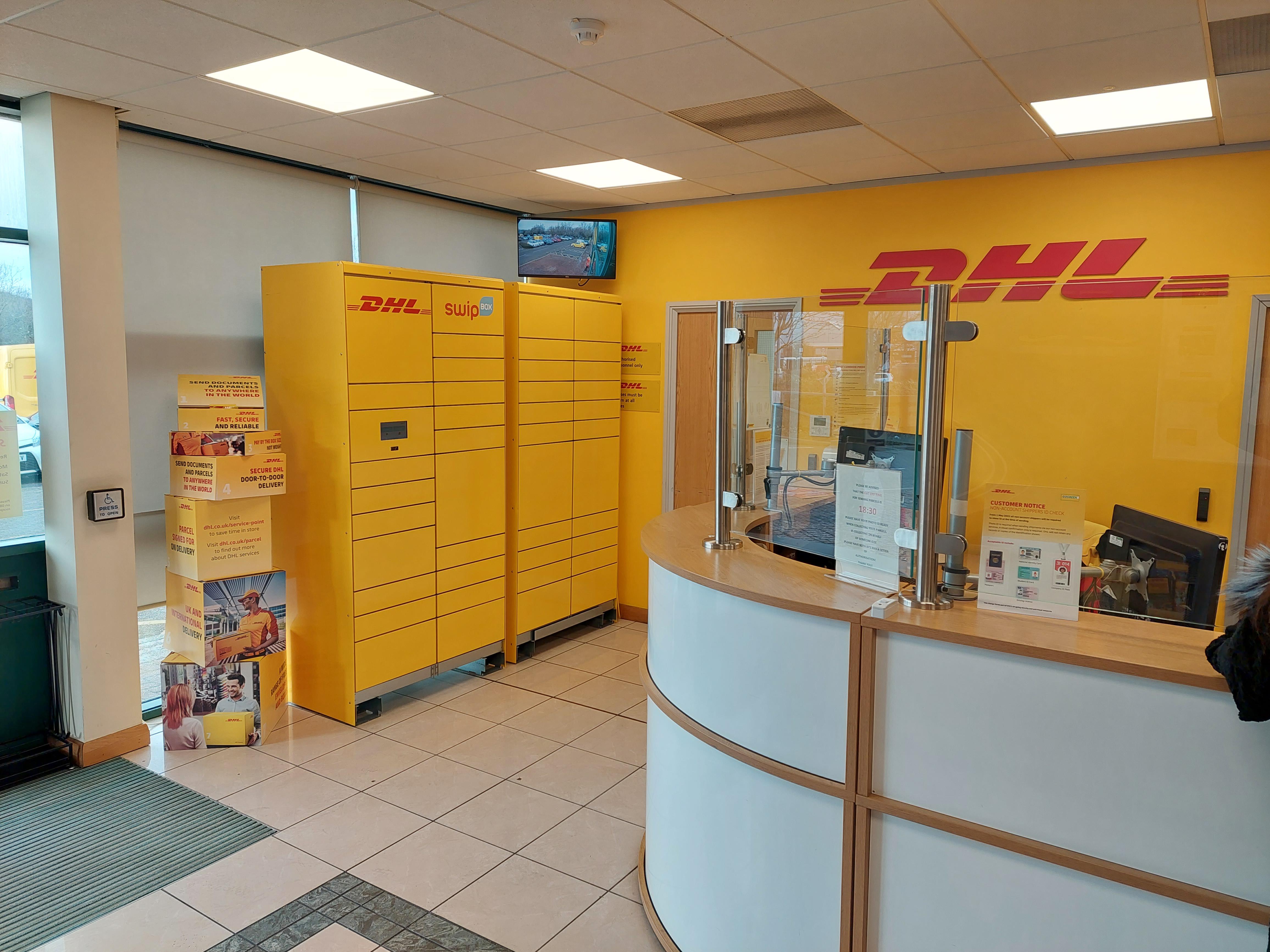 Images DHL Express London North West
