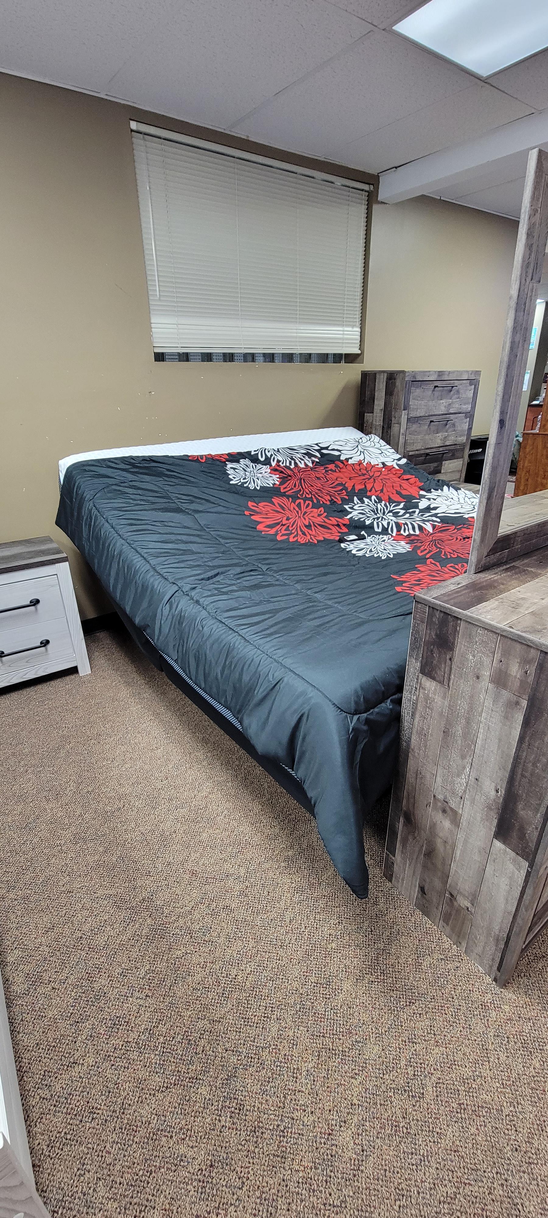 King Adjustable Bed with memory foam mattress.