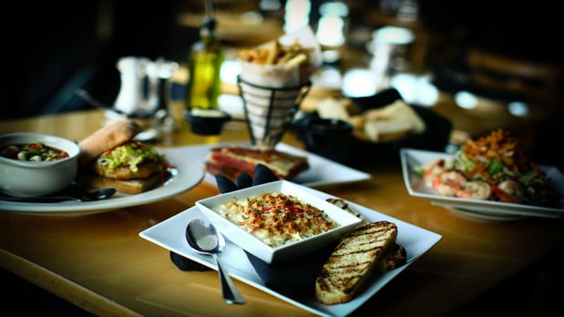 Images Holiday Inn Cincinnati N - West Chester by IHG