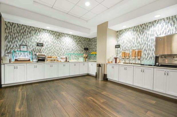 Images Embassy Suites by Hilton Louisville Downtown