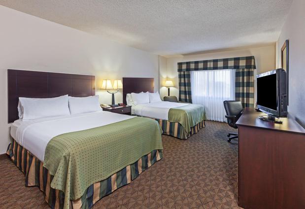 Images Holiday Inn Springdale/Fayetteville Area, an IHG Hotel