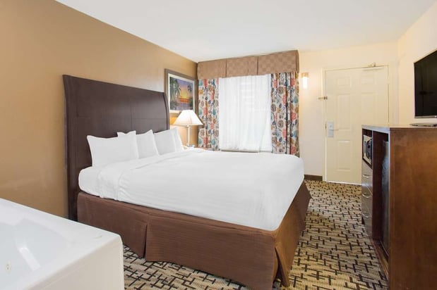 Images SureStay by Best Western North Myrtle Beach