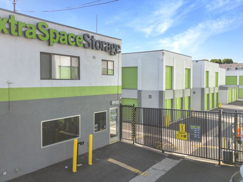 Alternate Beauty Image - Extra Space Storage at 3401 W Rosecrans Ave, Hawthorne, CA 90250