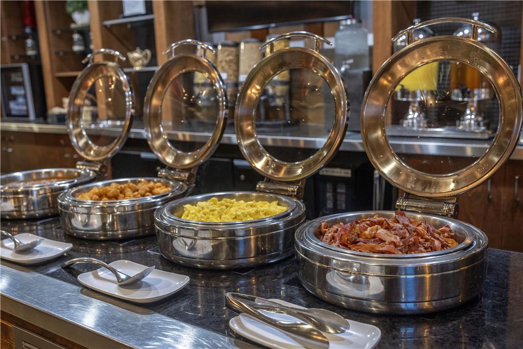 Images Best Western Plus Chocolate Lake Hotel