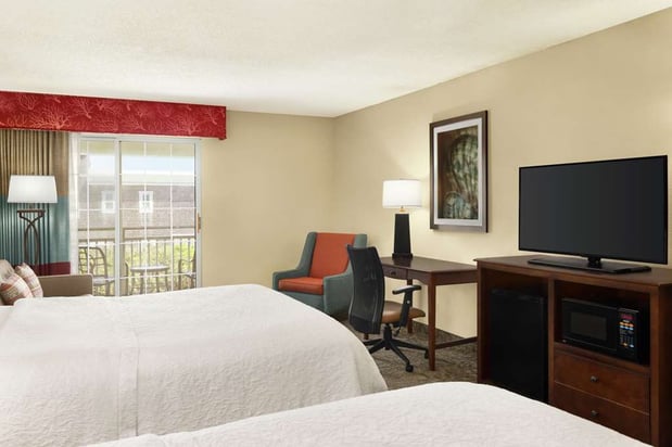Images Hampton Inn & Suites Outer Banks/ Corolla