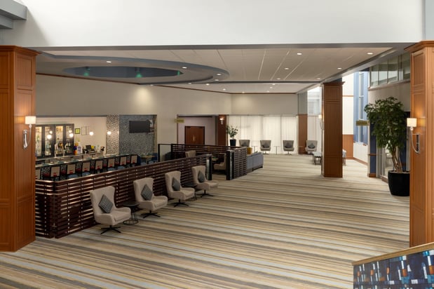 Images Holiday Inn Louisville East - Hurstbourne by IHG