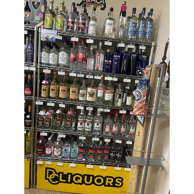 Images DC Liquors - NW Military