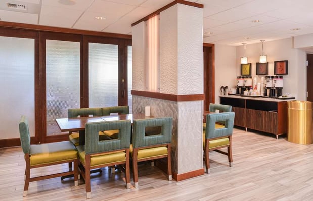 Images Hampton Inn Seattle-Airport
