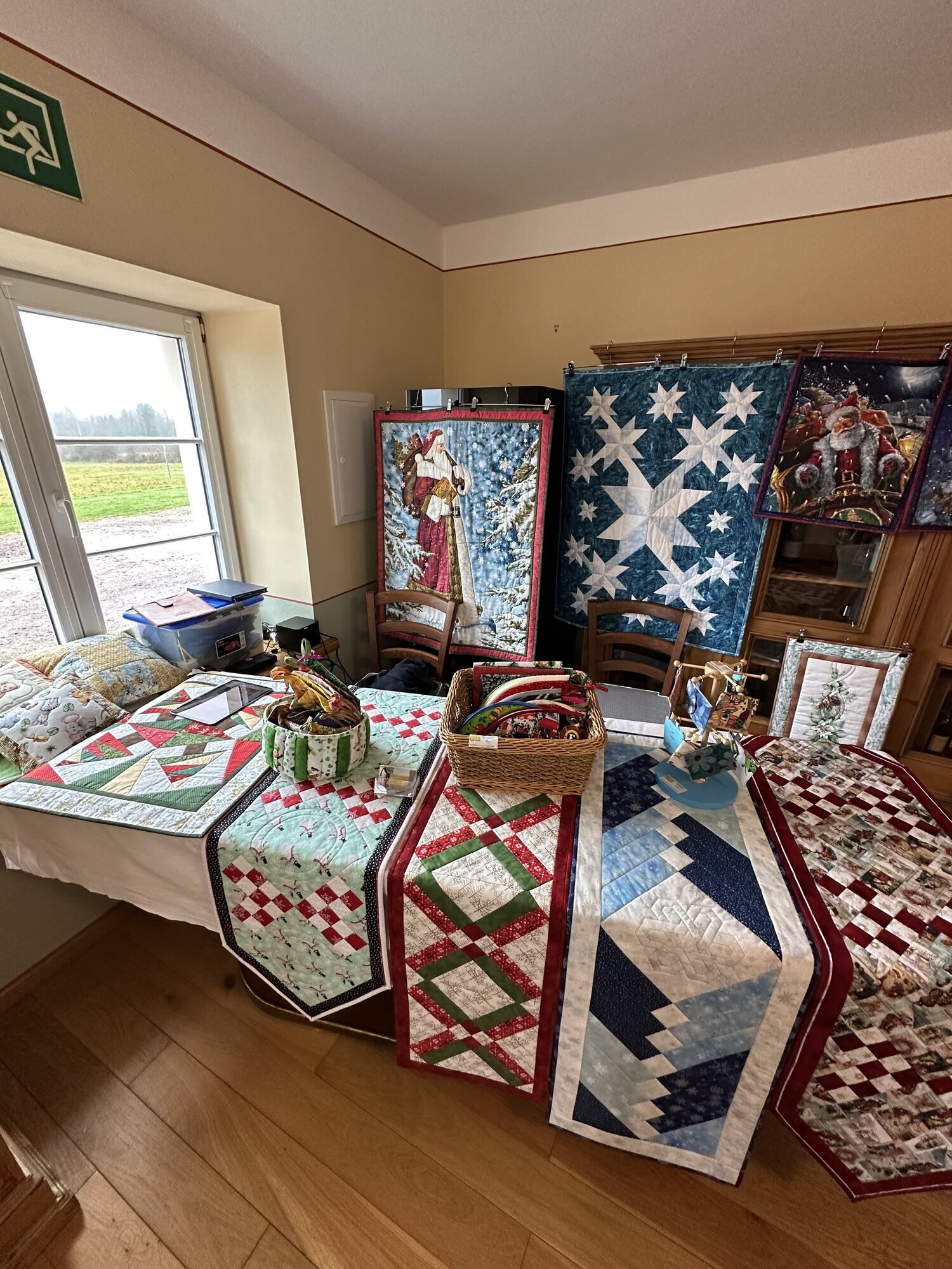 Bilder The Basement Sewing Room Inh. Martina Benz
