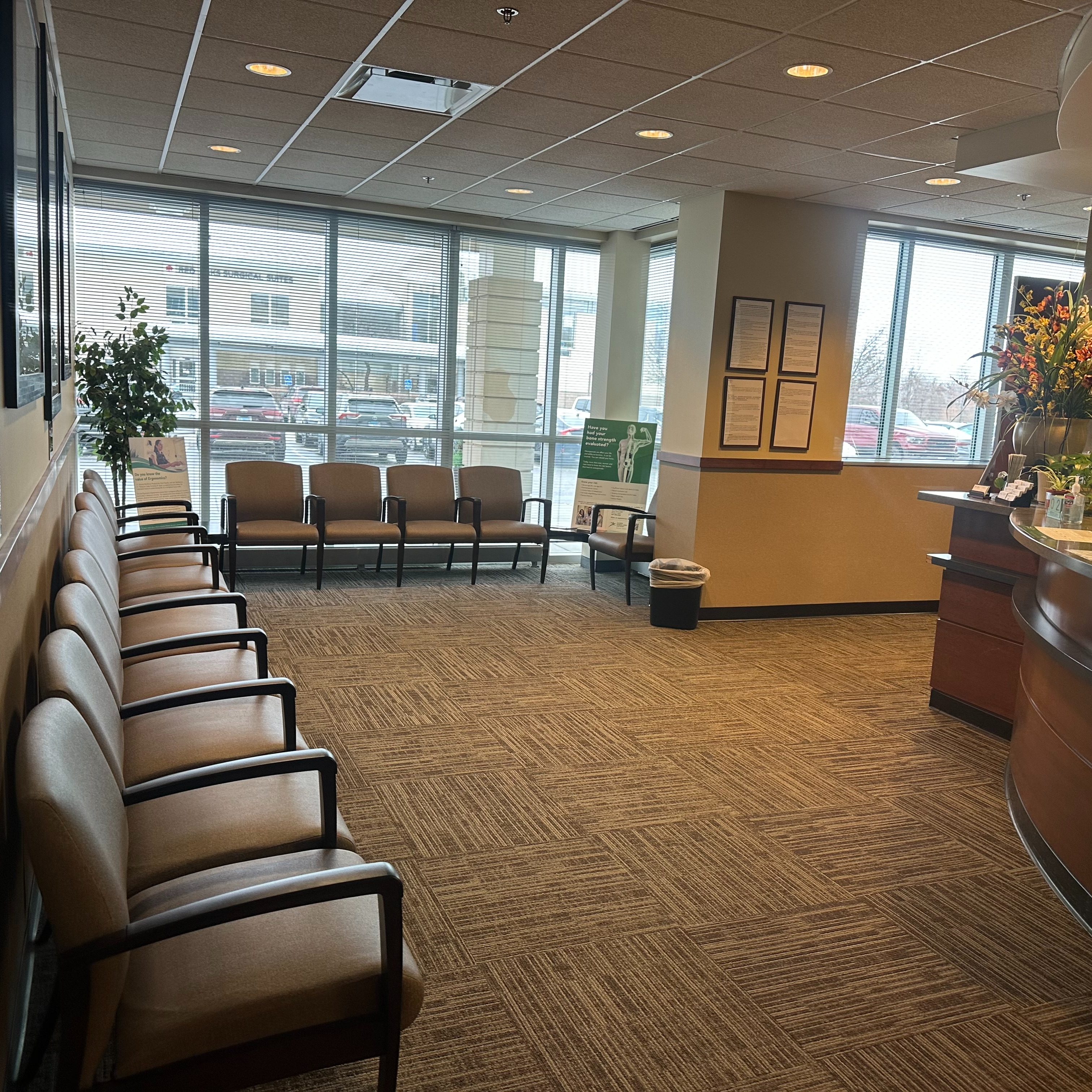 IBJI Doctors’ Office - Lindenhurst Image