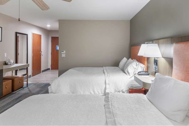 Images Hampton Inn Brownwood