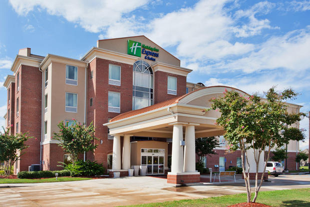 Images Holiday Inn Express & Suites Baton Rouge East by IHG