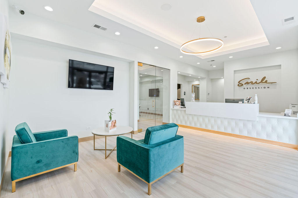 Smile Obsession Photo